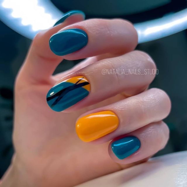 Манікюр на зиму 2022: модні ідеї дизайну нігтів у фото - фото 489777