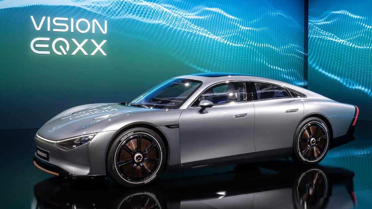Mercedes-Benz Vision EQXX здатний подолати на одному заряді 1000 кілометрів - фото 1