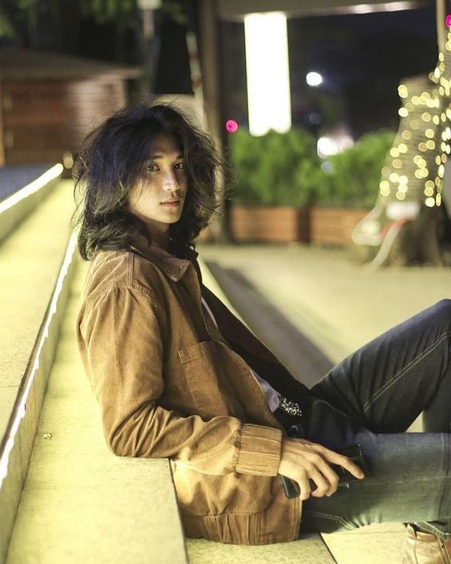 Названо власника найкрасивішого чоловічого обличчя 2021 року - фото 490957