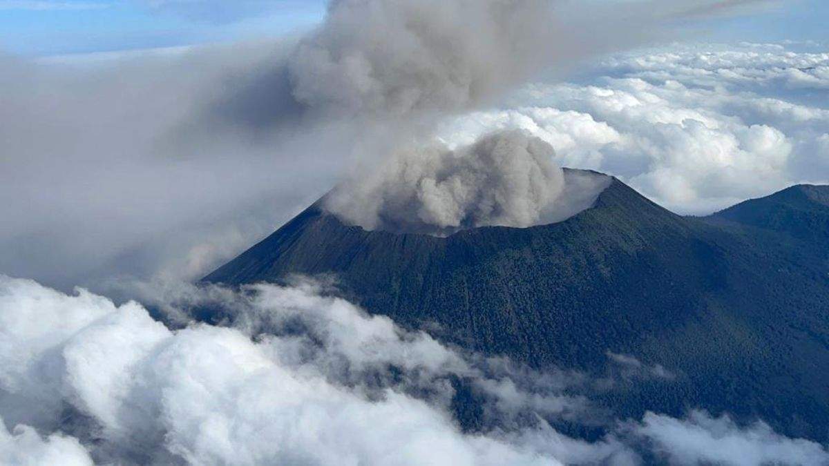Вулкан Ньїрагонго - фото 1
