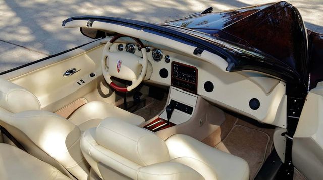 Шоу-кар Buick Blackhawk, який засвітився у фільмі 'Погані хлопці', виставили на продаж - фото 491370