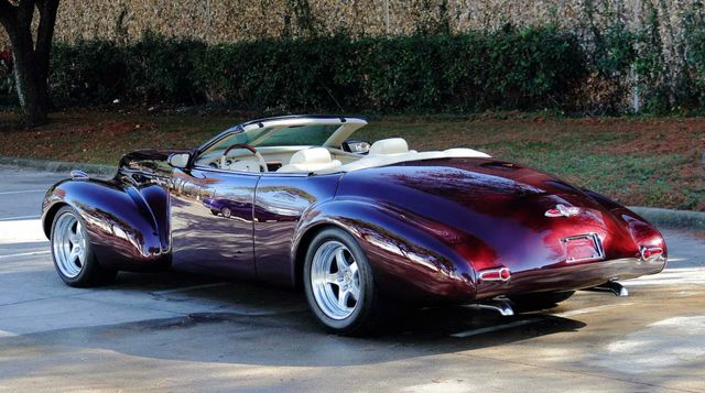 Шоу-кар Buick Blackhawk, який засвітився у фільмі 'Погані хлопці', виставили на продаж - фото 491373