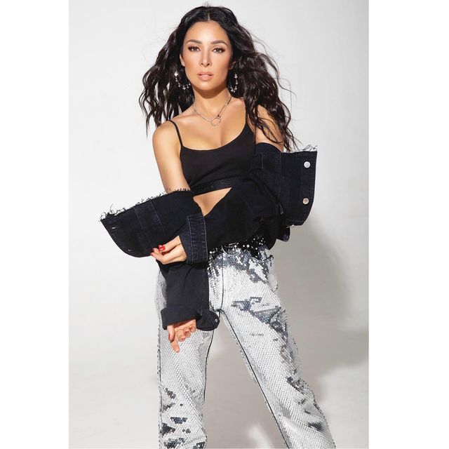 Найгарячіші образи Злати Огнєвіч за всю кар'єру: добірка фото іменинниці (18+) - фото 491790