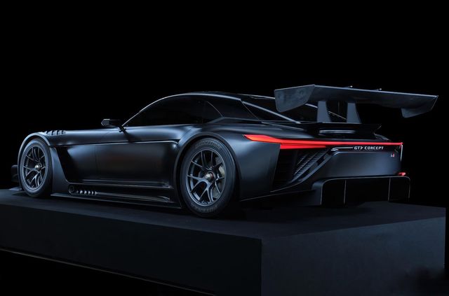 Toyota показала нову гоночну машину класу GT3 - фото 492201