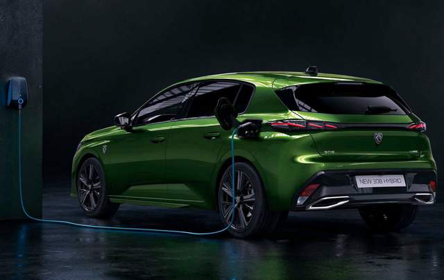 Peugeot готується до запуску повністю електричного 308 - фото 492215