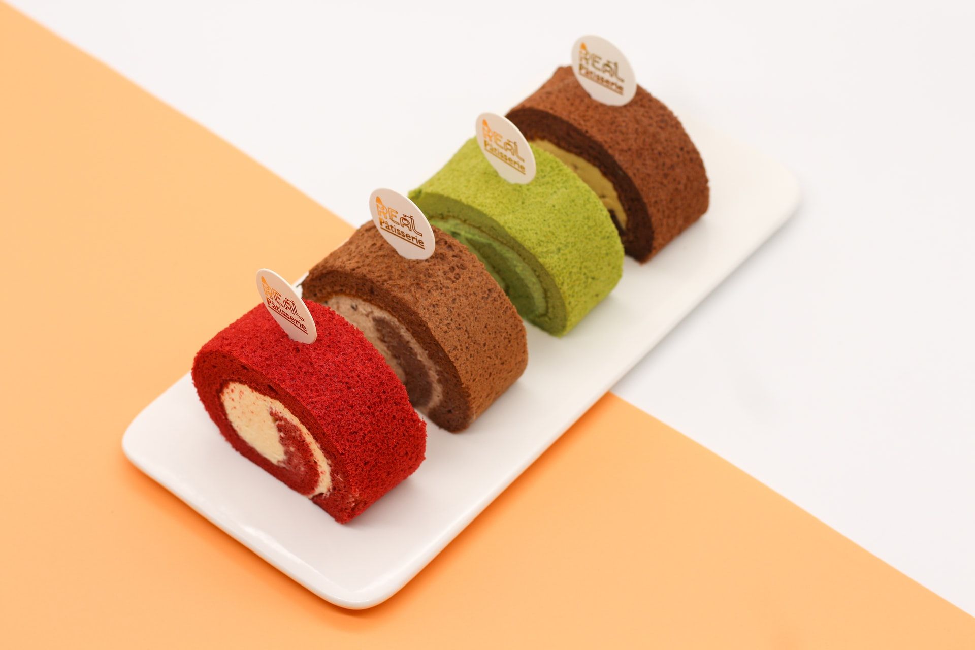 Як їсти менше солодкого: всього одна звичка, якої варто позбутись