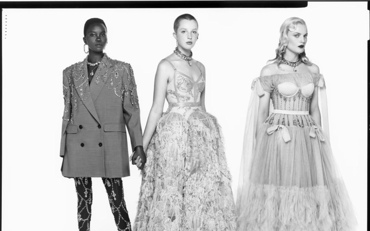 Над фотографіями для Alexander McQueen працював Стівен Мейзел - фото 1