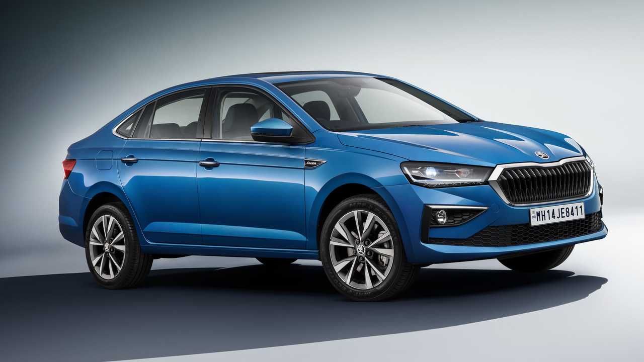 Skoda розпочала виробництво дешевого седана Slavia