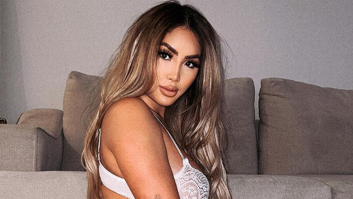 Модель Марі Мадор - фото 1