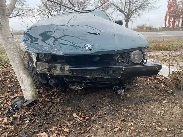 Найпошкодженіше авто та шахрайські схеми: чим жив ринок вживаних машин у 2021 році - фото 493446
