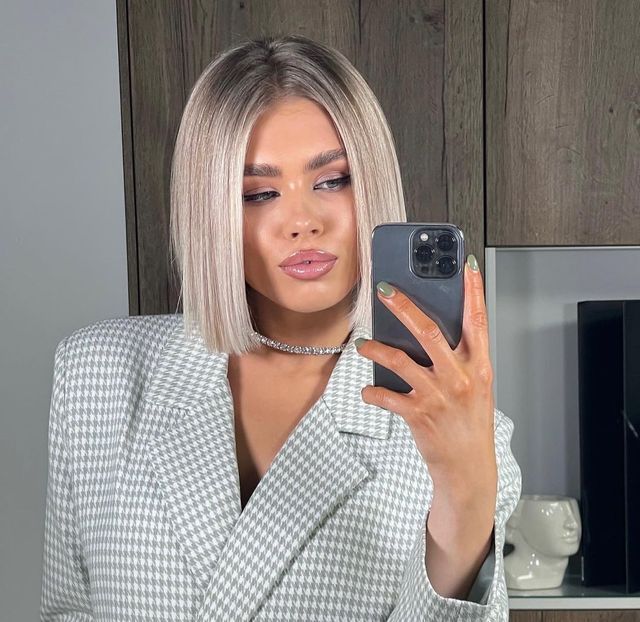 Прощавай, каре! Рідкий боб – наймодніша зачіска 2022 року - фото 494230