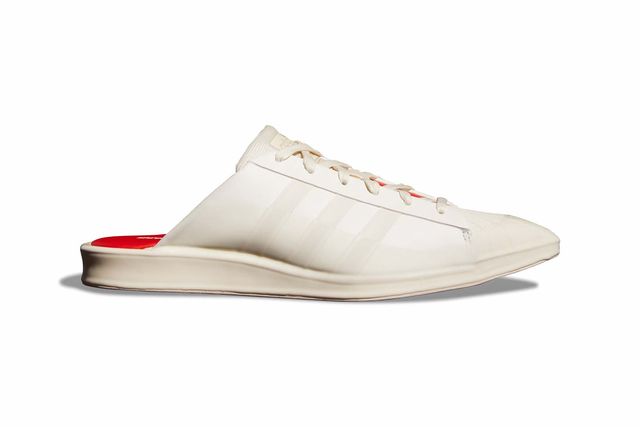 Бейонсе разом з Adidas випустила незвичайне взуття до Дня Валентина - фото 494275