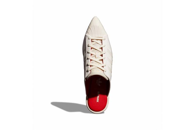 Бейонсе разом з Adidas випустила незвичайне взуття до Дня Валентина - фото 494278