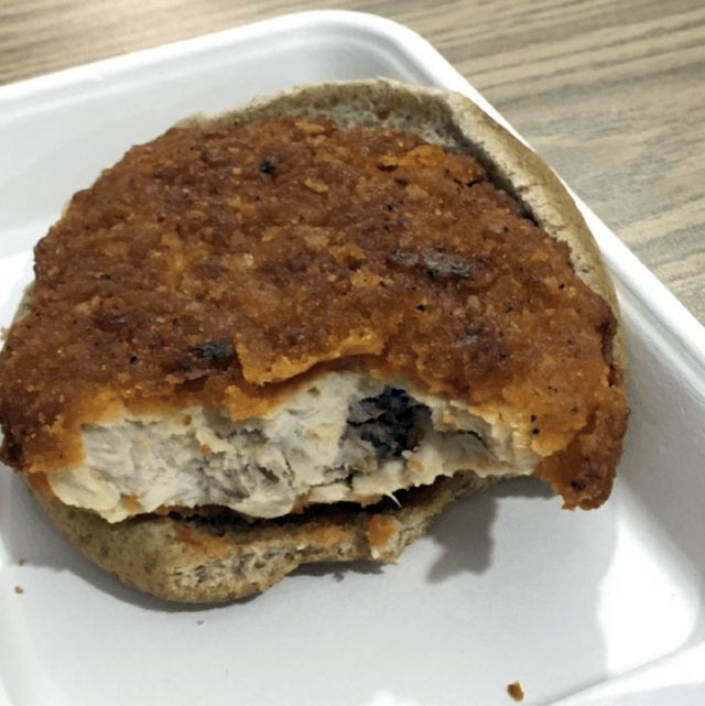 15 фото жахливих шкільних обідів у США, від яких зникає апетит - фото 494320