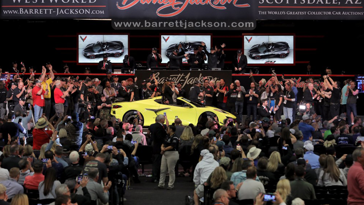 Chevrolet Corvette Z06 - фото 1