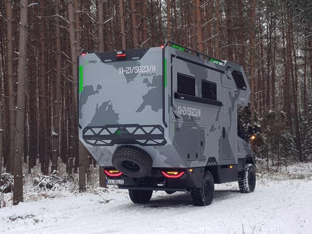 У Польщі представили кемпер для суворого бездоріжжя - фото 495647