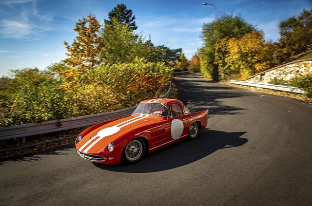 У дусі ретро: Skoda відновила унікальне гоночне купе з 60-х - фото 495663