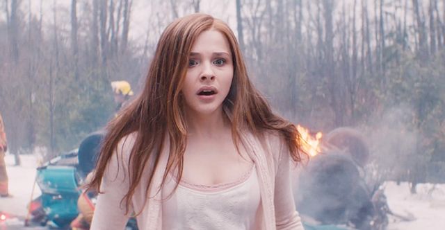 Найгарячіші образи Хлої Морец за всю кар'єру: добірка фото іменинниці (18+) - фото 495901