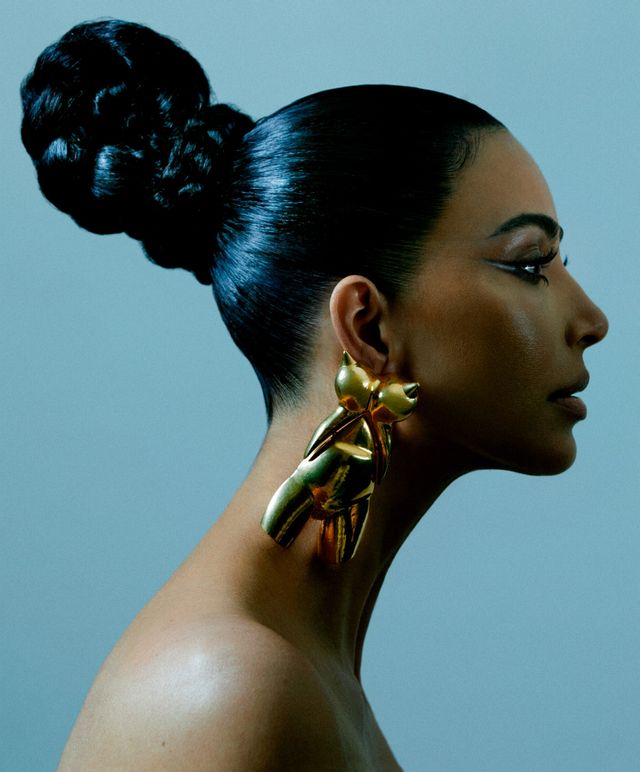 Кім Кардашян знялася для обкладинки американського Vogue: стильні фото - фото 495966