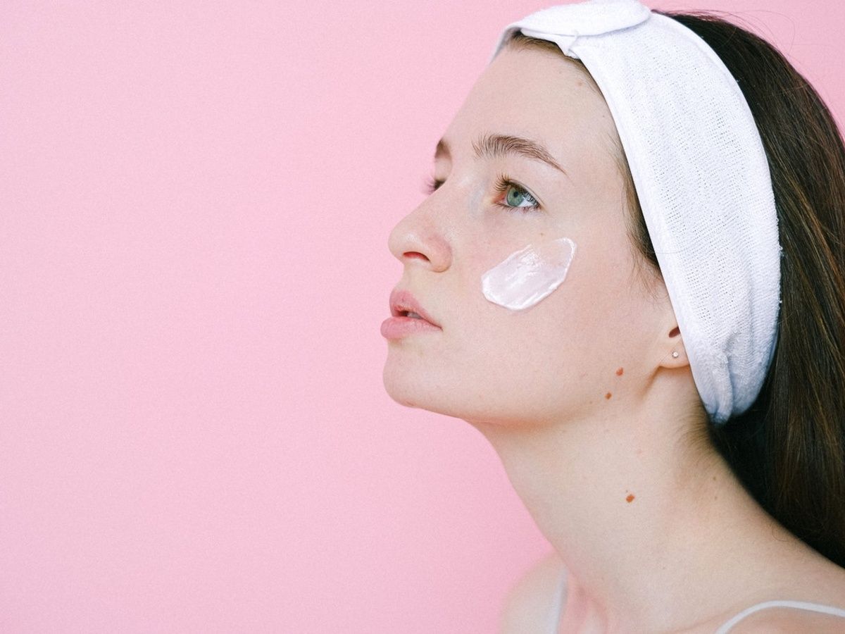 Ці продукти здатні дуже швидко зіпсувати шкіру