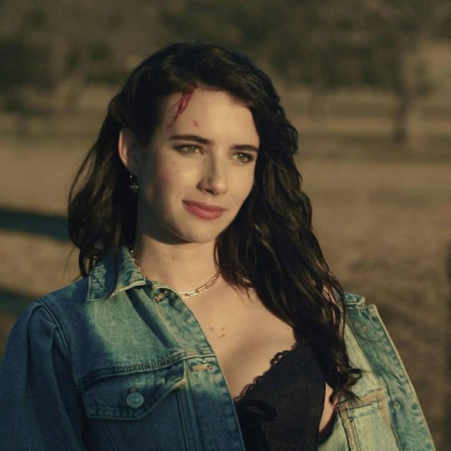 Найгарячіші образи Емми Робертс за всю кар'єру: добірка фото іменинниці (18+) - фото 496106