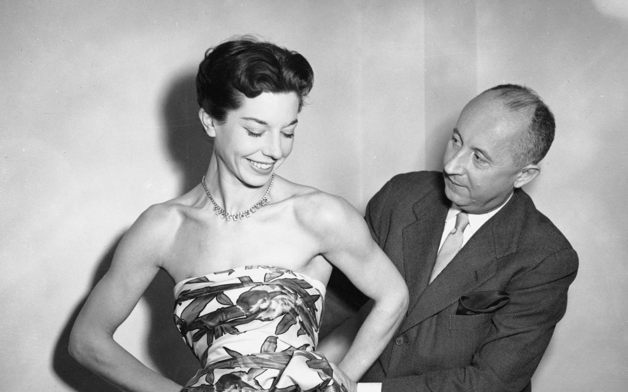 Apple TV+ зніме новий серіал про Крістіана Діора та Коко Шанель