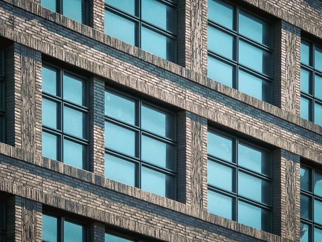 На Мангеттені побудували будинок з перероблених відходів - фото 496255