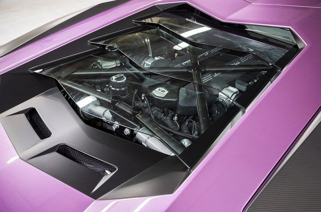 Рідкісний Lamborghini Aventador без пробігу пустили з молотка: його ціна вражає - фото 496428