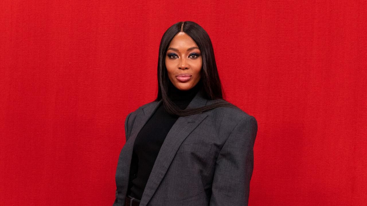 На обкладинці Vogue: 51-річна Наомі Кемпбелл вперше показала маленьку доньку