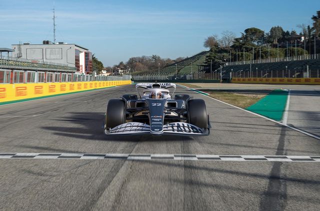 Представлено нові боліди для Формули-1 AlphaTauri та Williams Racing - фото 496885