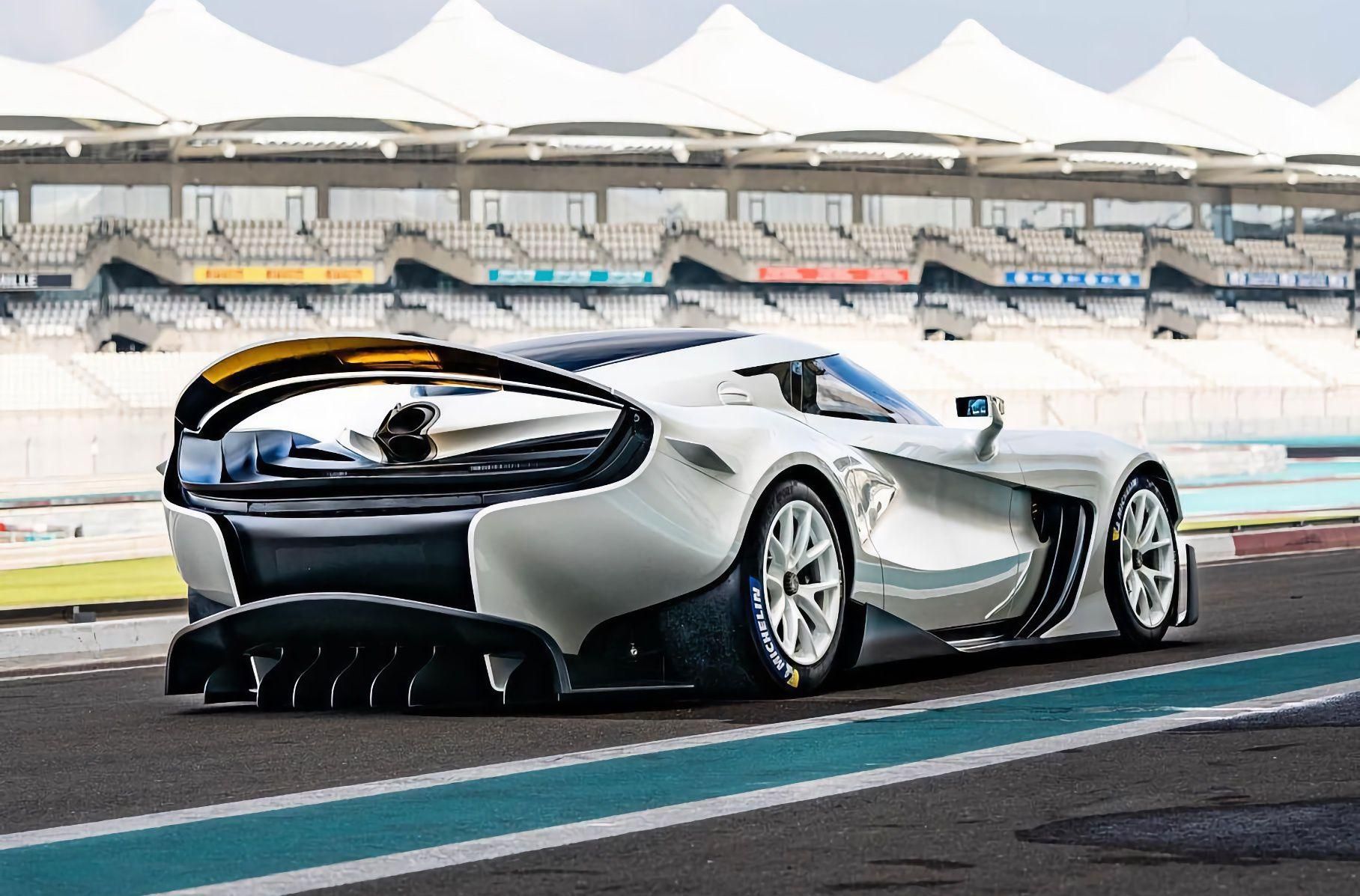 Гонщики Ле-Мана побудували розкішний суперкар на шасі Ferrari F12tdf