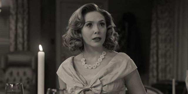 Найгарячіші образи Елізабет Олсен за всю кар'єру: добірка фото іменинниці (18+) - фото 497132