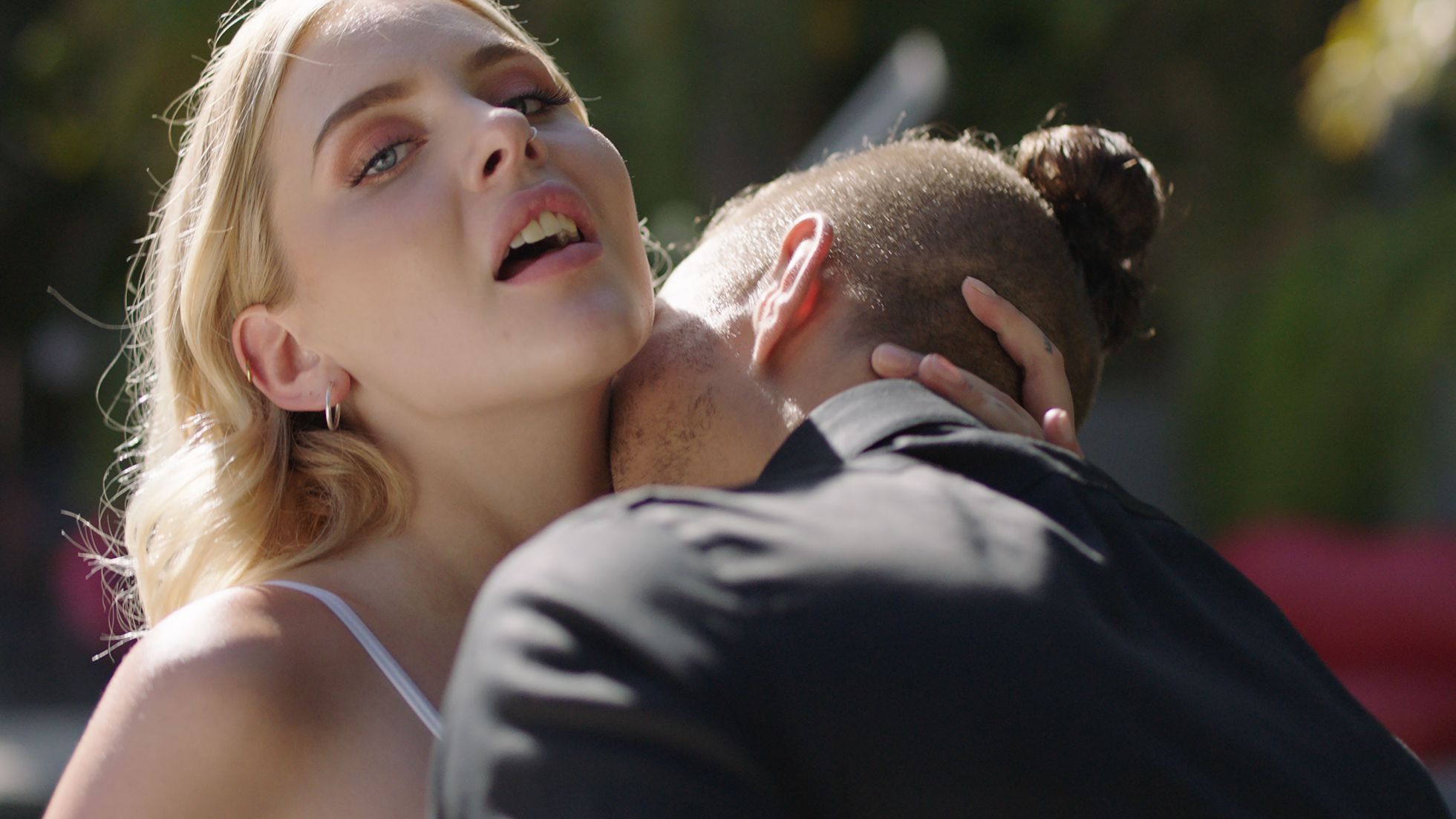 Вийшов український трейлер фільму Насолода про залаштунки порноіндустрії: 18+