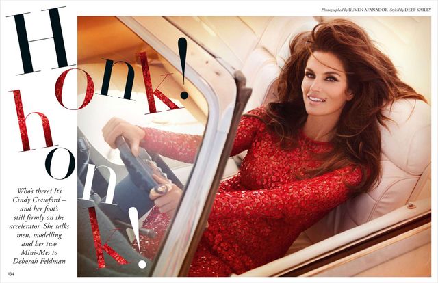 Найгарячіші образи Сінді Кроуфорд за всю кар'єру: добірка фото іменинниці (18+) - фото 497693