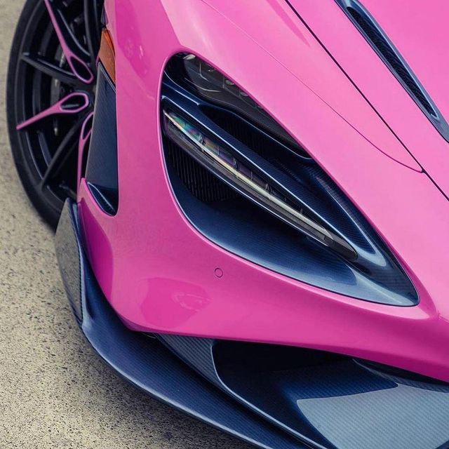 Єдиний у своєму роді: як виглядає мегарожевий McLaren 765LT Spider - фото 498019