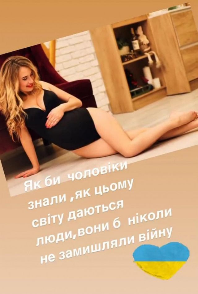 'Якби чоловіки знали...': українські жінки виступили флешмобом проти війни - фото 498246