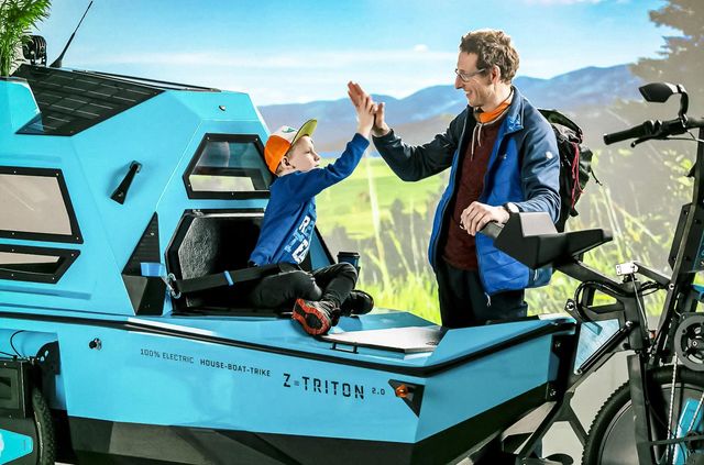 Для фанатів мандрів: представлено гібрид велосипеда, автобудинку та човна - фото 498349