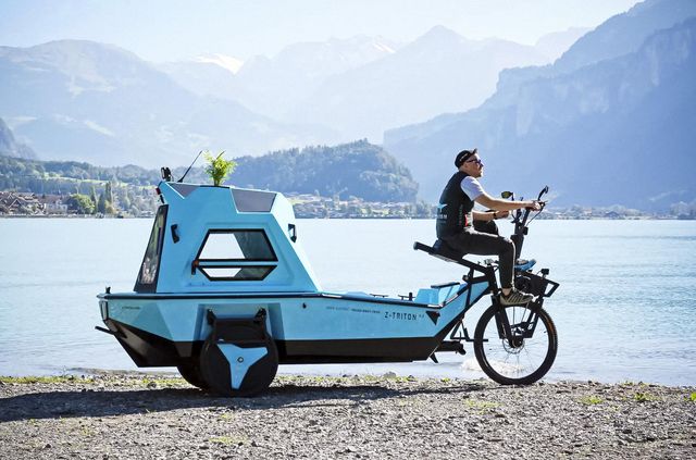 Для фанатів мандрів: представлено гібрид велосипеда, автобудинку та човна - фото 498357