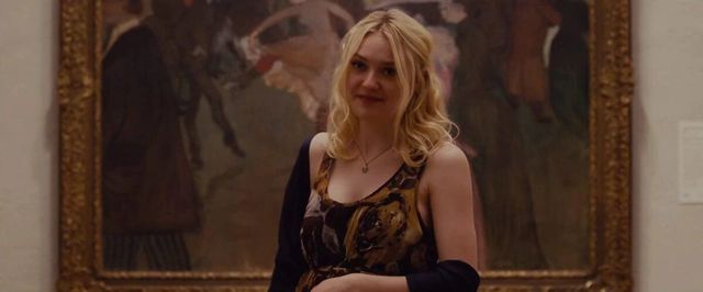 Найгарячіші образи Дакоти Феннінг за всю кар'єру: добірка фото іменинниці (18+) - фото 498415