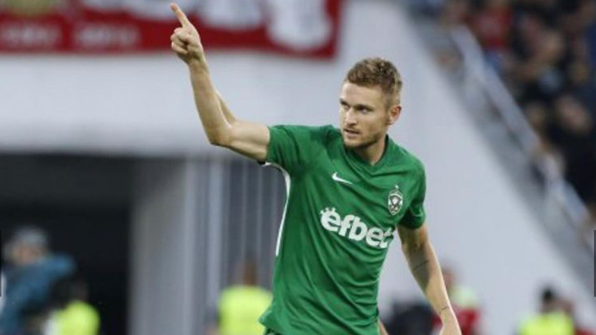 Український футболіст емоційно відреагував на героїчну оборону острова Зміїний