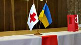 МОЗ та Червоний Хрест відкривають рахунок для допомоги українським медикам