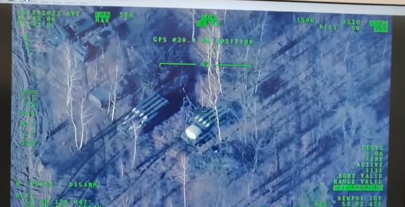 Нищівний удар безпілотника Байрактар  по російському Буку показали на відео - фото 1