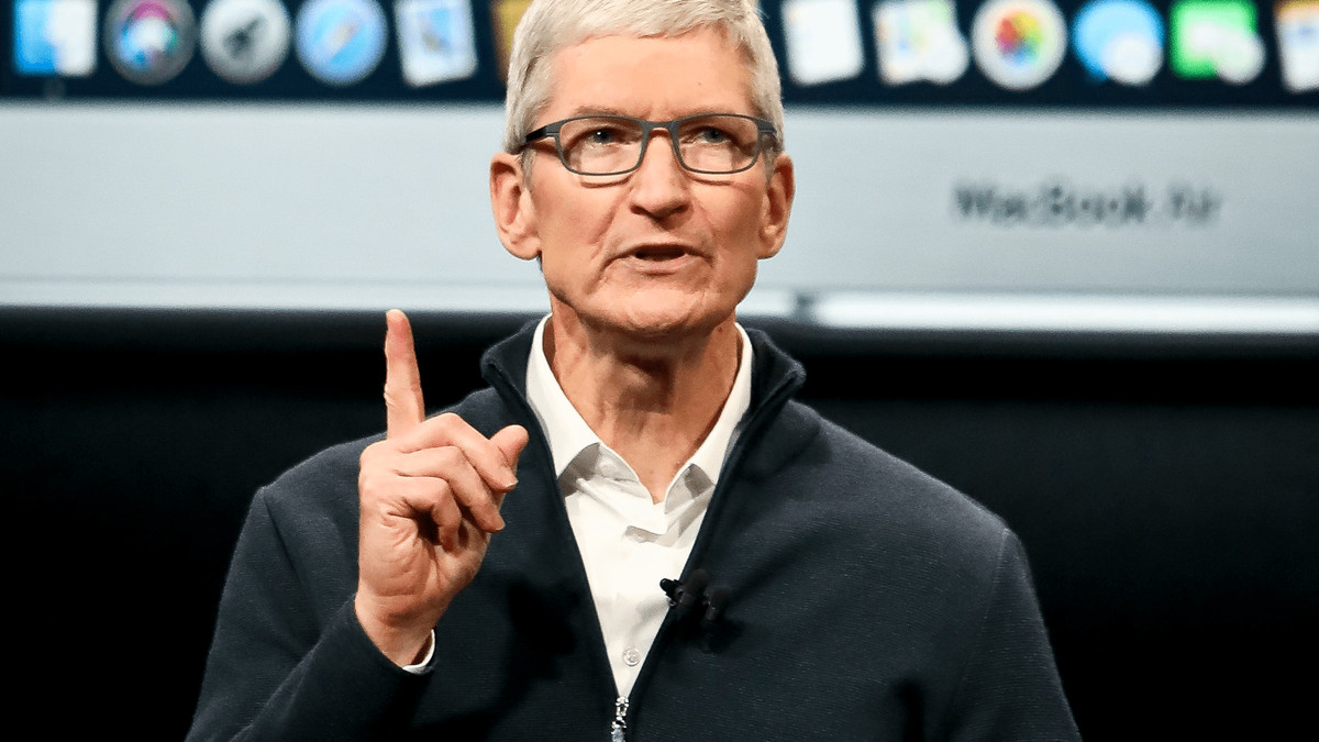 Тім Кук особисто закликав співробітників Apple робити пожертвування для України - фото 1
