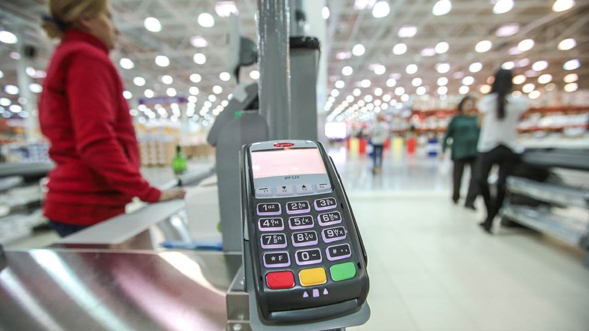 Не банкоматом єдиним: де можна зняти готівку в Україні – альтернативні варіанти - фото 1