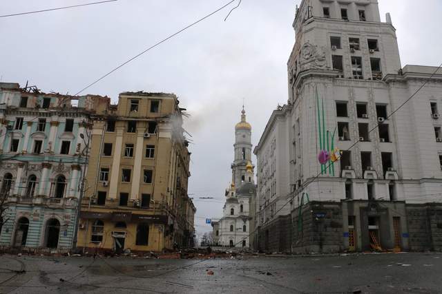 Як зараз виглядає Харків: 15 свіжих фото міста, яке знищують російські окупанти - фото 499581