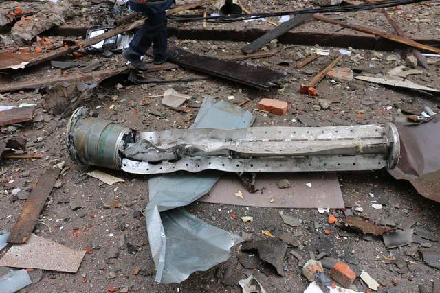 Як зараз виглядає Харків: 15 свіжих фото міста, яке знищують російські окупанти - фото 499587