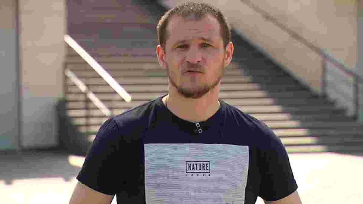 "Дві обісрані ганчірки": Алієв жорстко звернувся до футболістів, що мовчать про війну