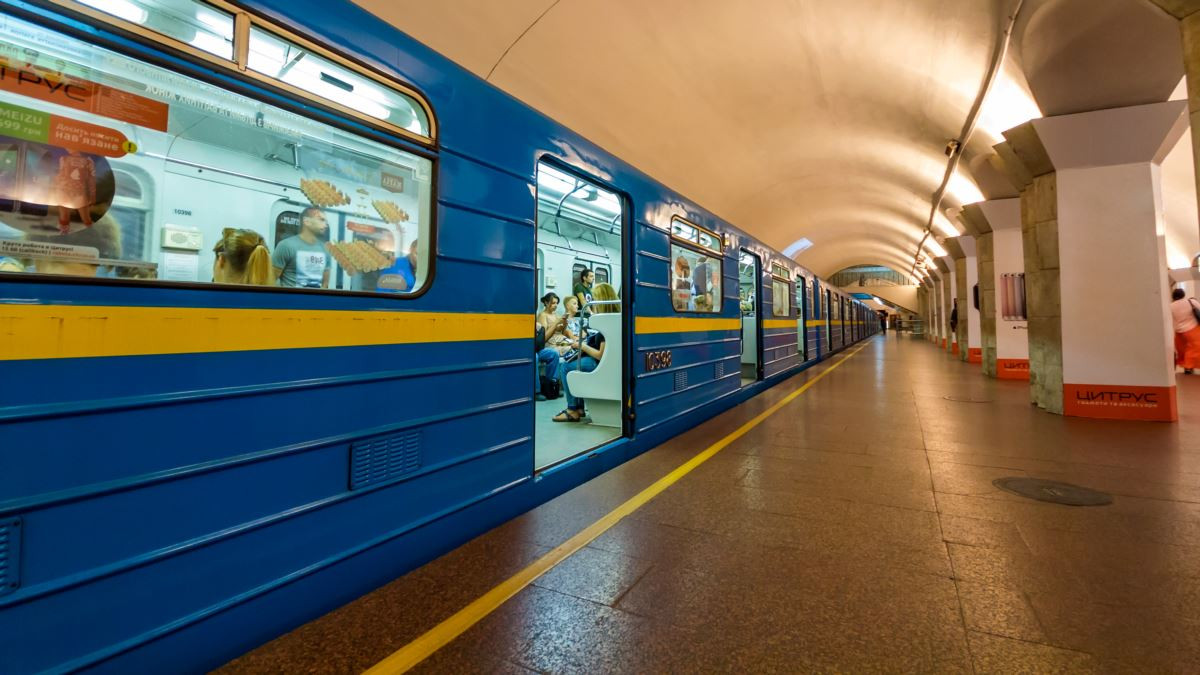 Як працює метро у Києві - фото 1