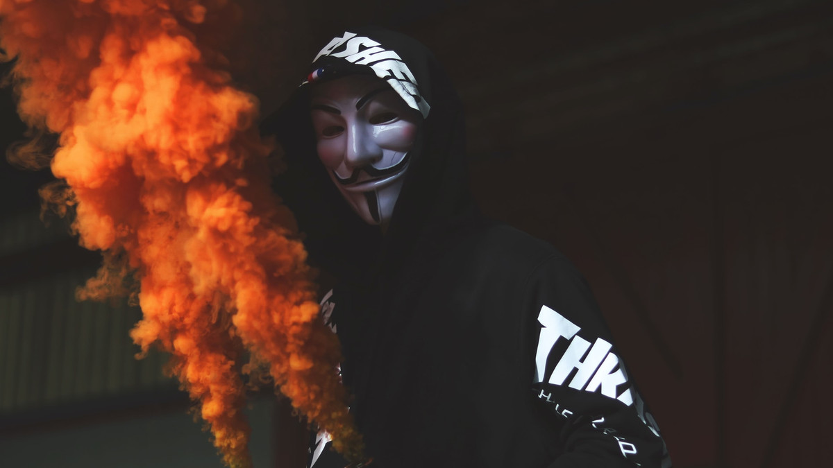 Хакери Anonymous показали росіянам кадри з бомбардування Харкова - фото 1