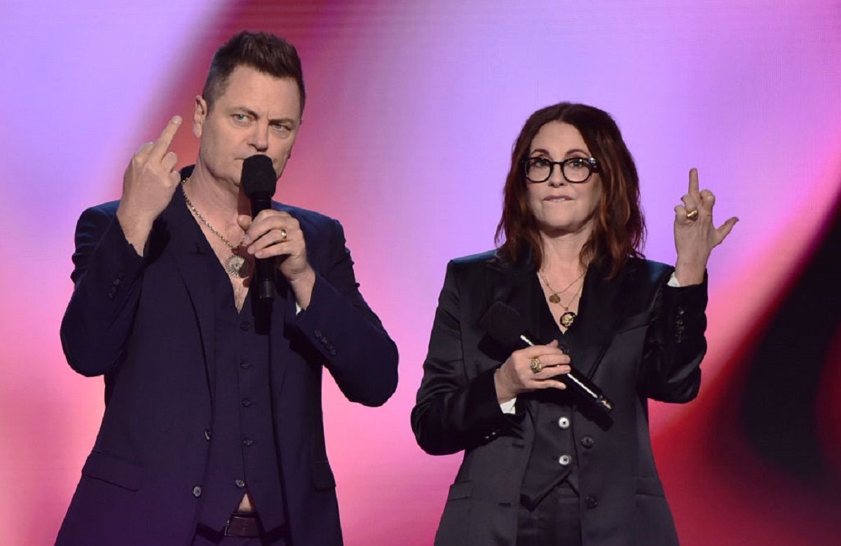 Телеведучі Меган Маллаллі та Нік Офферман - фото 1